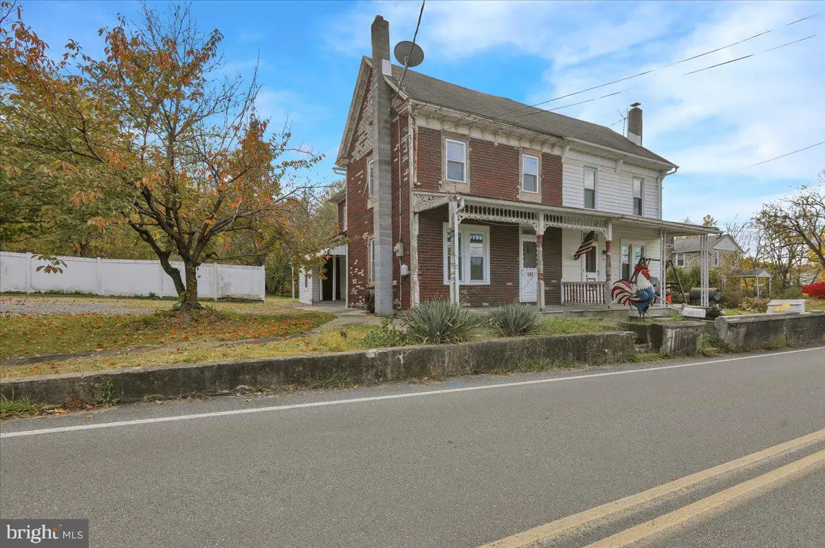 185 W Wesner Rd, Blandon, PA 19510 - Image #1