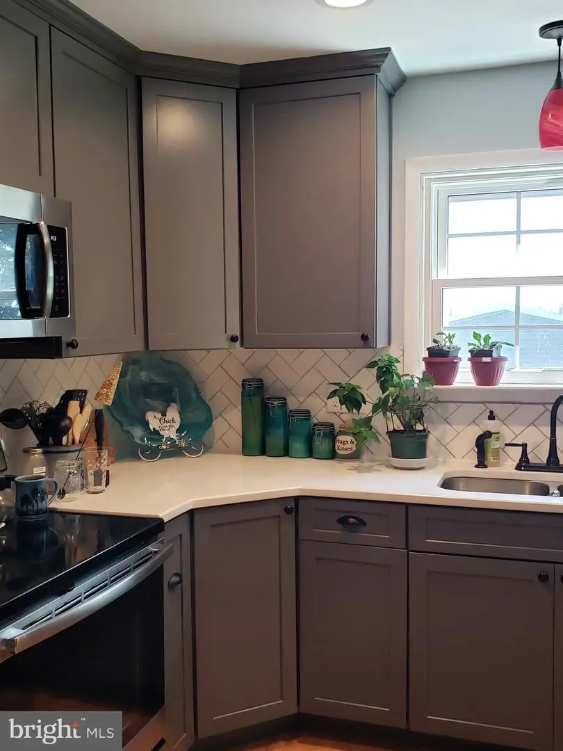 474 Ontelaunee Dr, Shoemakersville, PA 19555 - Image #2