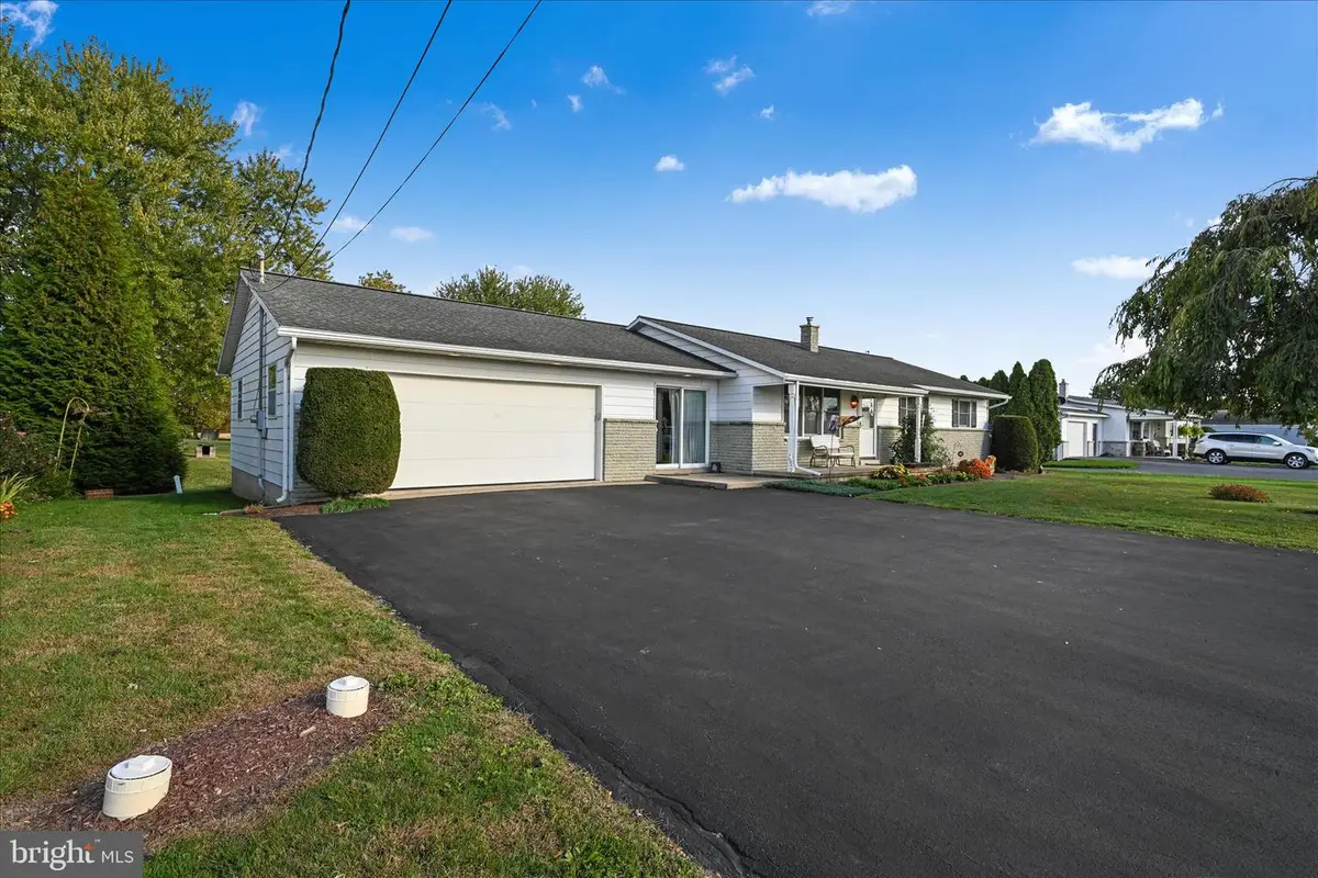 8409 Lancaster Ave, Bethel, PA 19507 - Image #1