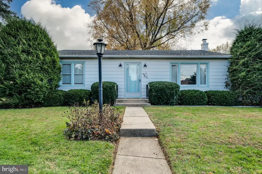 602 Harding Ave, Reading, PA 19607 - Image #2