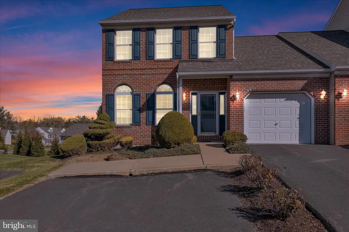 8 Bancroft Ter, Reading, PA 19607 - Image #1