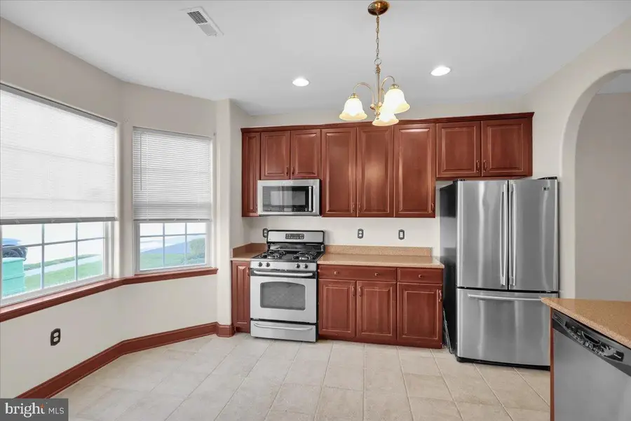 124 Village Dr, Blandon, PA 19510 - Image #3