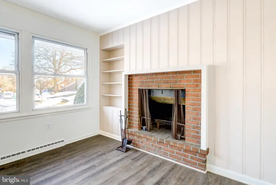 163 Thomas Pl, Reading, PA 19608 - Image #3