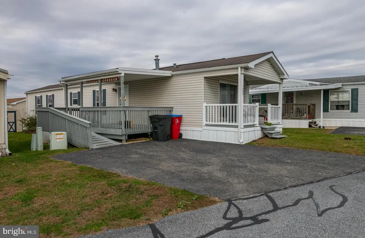 1033 Barberry Ave, Reading, PA 19605 - Image #1