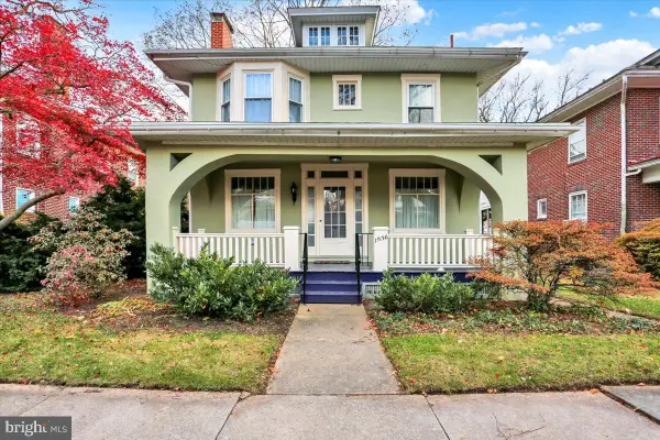 1536 Dauphin Ave, WYOMISSING, PA 19610