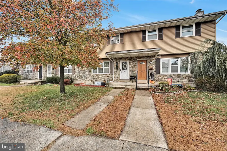 125 W Gaul St, Wernersville, PA 19565 - Image #3