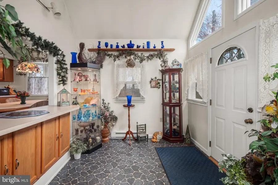 6 Tina Ln, Mertztown, PA 19539 - Image #3