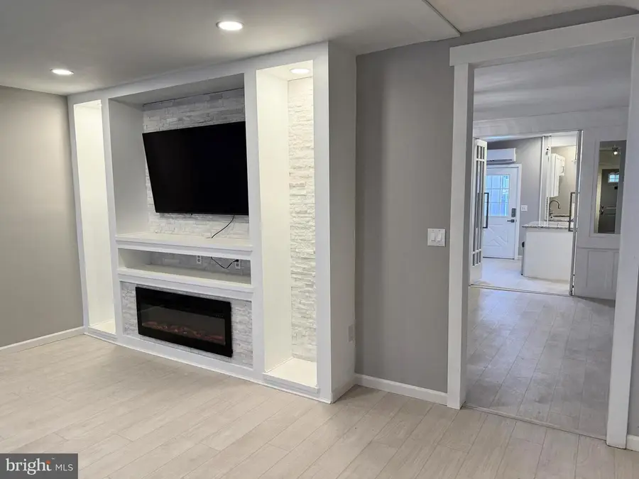 28 S 3rd St, Hamburg, PA 19526 - Image #3