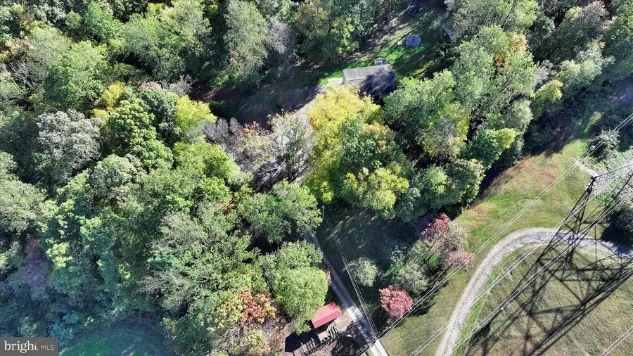 122 Witmer Rd, Reinholds, PA 17569 - Image #2