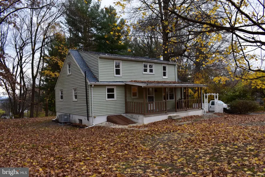 127 Cedar Ln, Reading, PA 19607 - Image #3