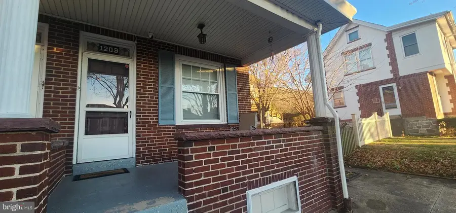 1209 Linden St, Reading, PA 19604 - Image #2
