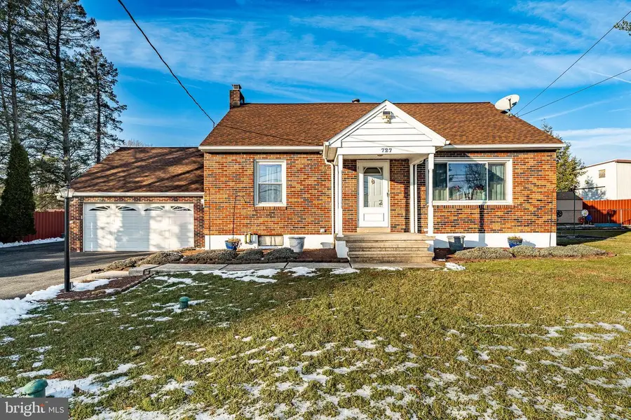 727 Brownsville Rd, Reading, PA 19608 - Image #3