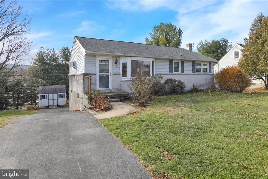 72 Mountain Blvd, Wernersville, PA 19565 - Image #2