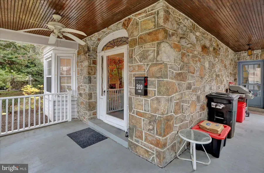 209 Endlich Ave, Reading, PA 19606 - Image #2