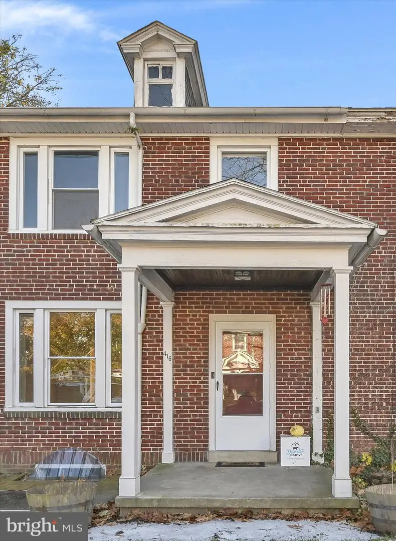 416 Oak Ter, West Reading, PA 19611 - Image #2