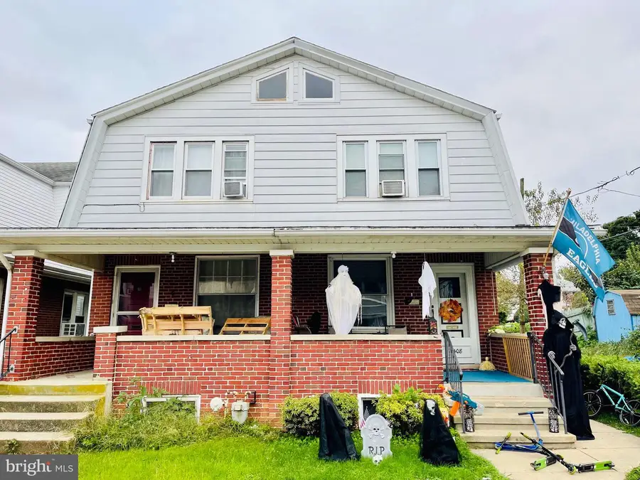 2408 Noble St, Reading, PA 19609 - Image #2