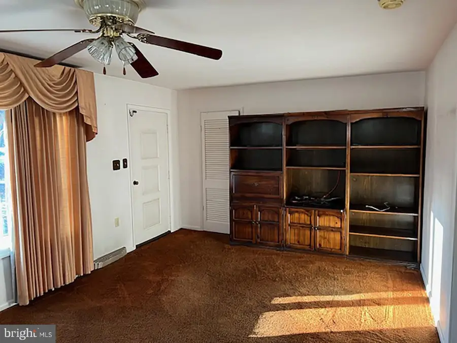 80 Beckers Grv, Oley, PA 19547 - Image #2