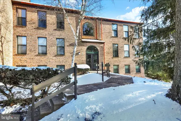 1-c Olympic Dr, READING, PA 19607