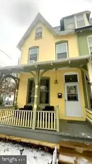 521 Douglass St, Reading, PA 19601 - Image #1