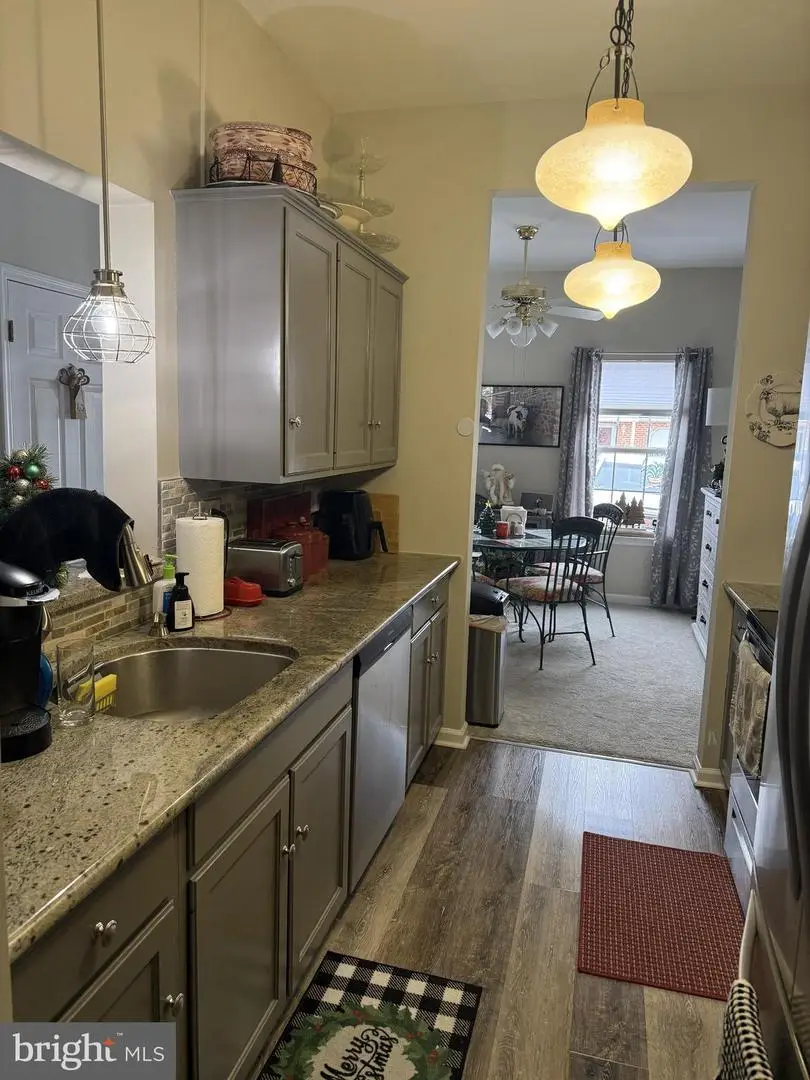 28 Charlemont Ct, Reading, PA 19607 - Image #2