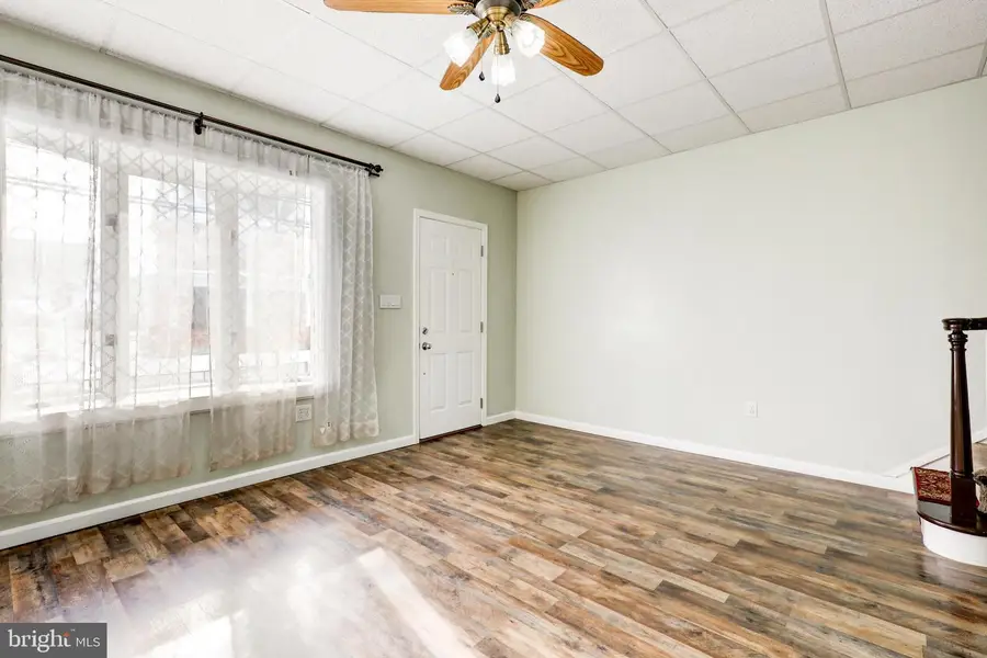 133 W Washington St, Fleetwood, PA 19522 - Image #3