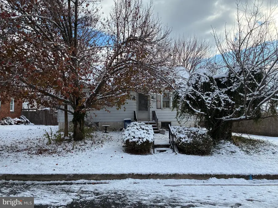 22 Monroe St, Reading, PA 19605 - Image #2