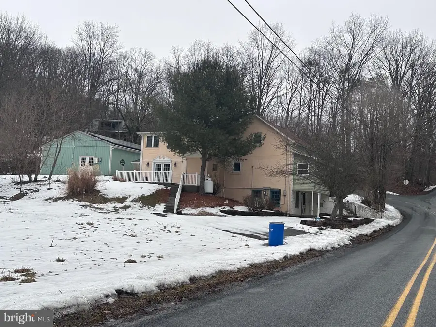 707 Dunkels Church Rd, Kutztown, PA 19530 - #3