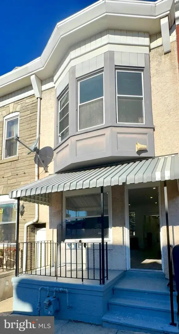 1057 Buttonwood St, READING, PA 19604