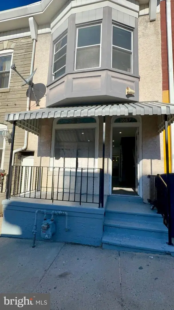 1057 Buttonwood St, Reading, PA 19604 - Image #2