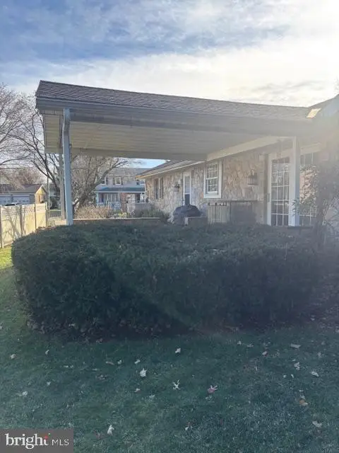 14 Tewkesbury, Reading, PA 19610 - Image #2