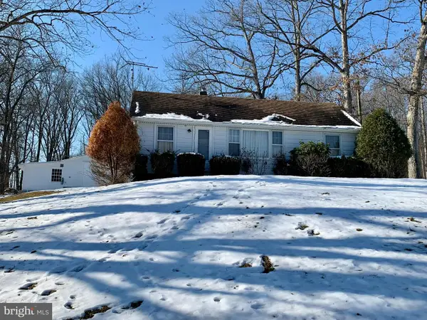 441 Pine Rd, HAMBURG, PA 19526