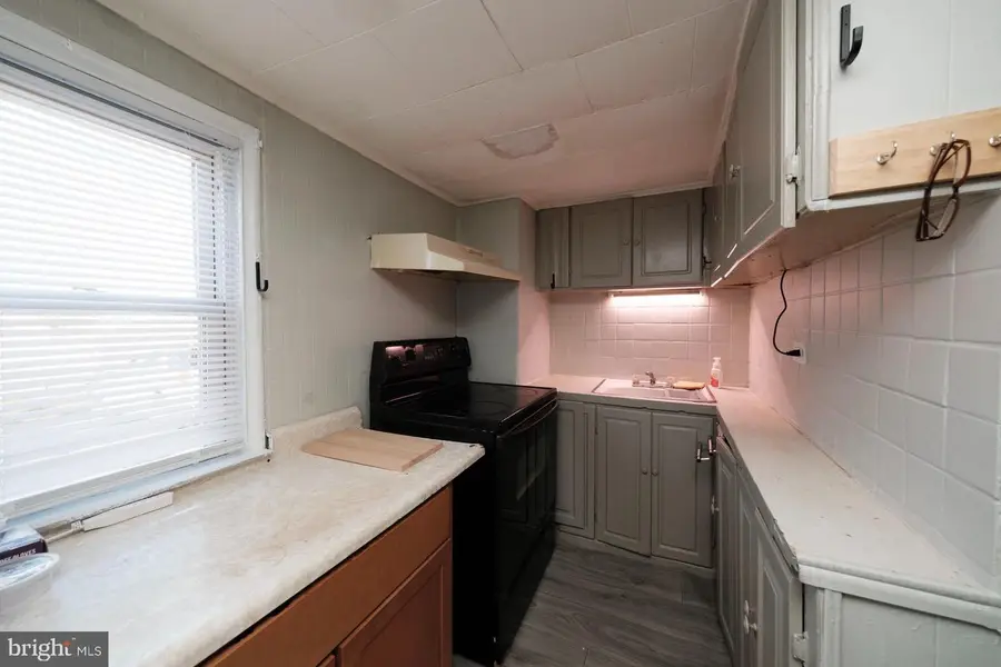 607 Lawn, West Lawn, PA 19609 - Image #2