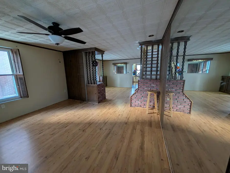 2258 Northmont Blvd, Reading, PA 19605 - Image #3