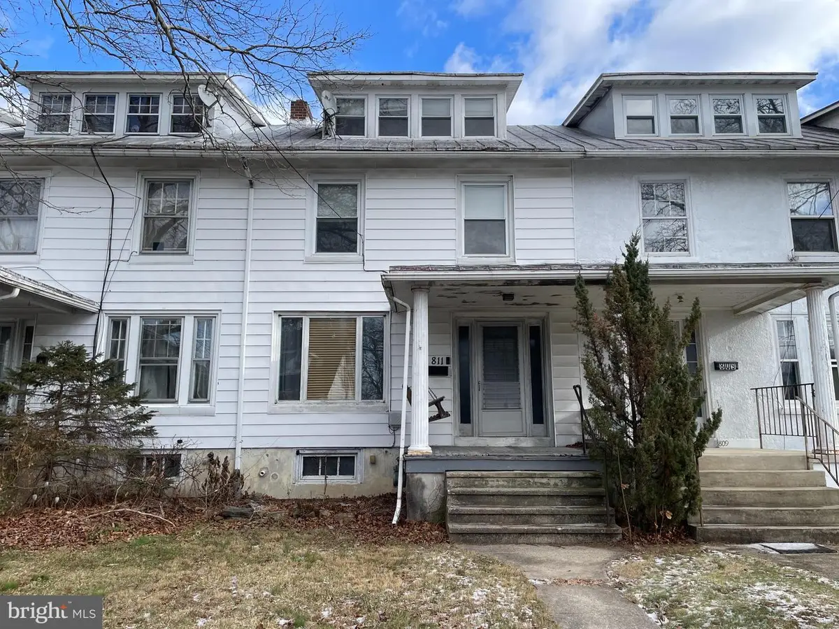 811 Main St, Shoemakersville, PA 19555 - Image #1