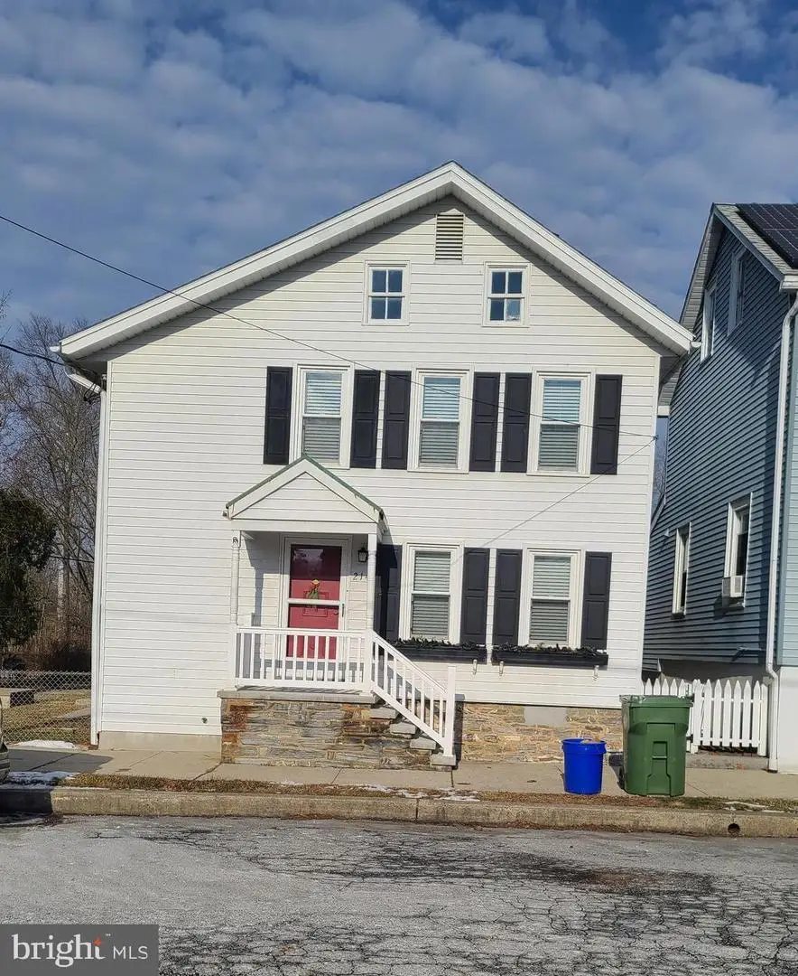 214 W 2nd St, Bernville, PA 19506 - Image #1