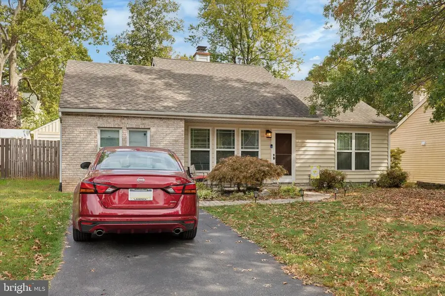 4482 Heron Dr, Reading, PA 19606 - Image #2