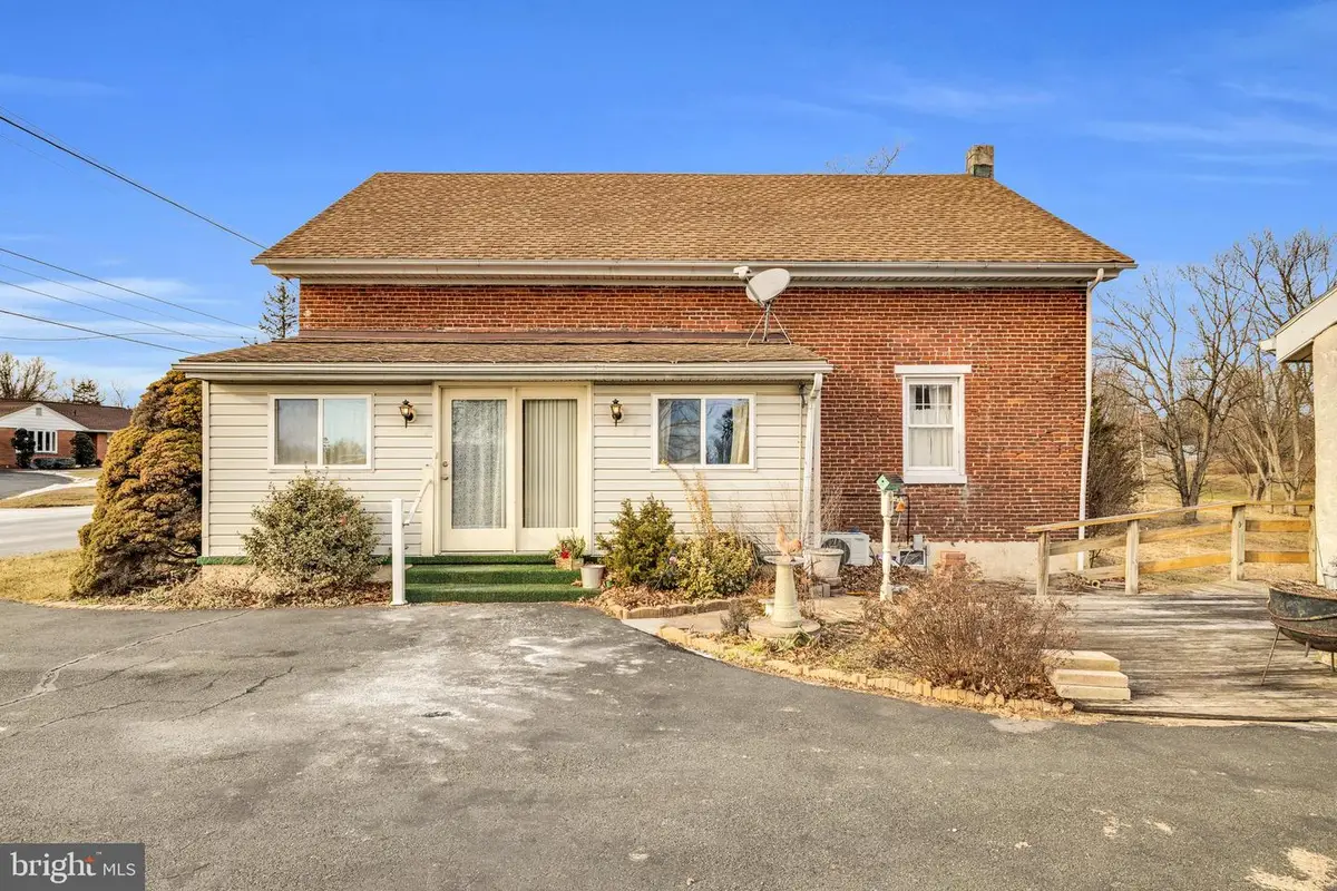 160 Old Tulpehocken Rd, Birdsboro, PA 19508 - Image #1