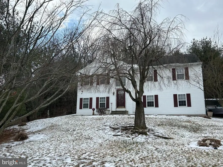 231 Faith Dr, Mohrsville, PA 19541 - Image #2