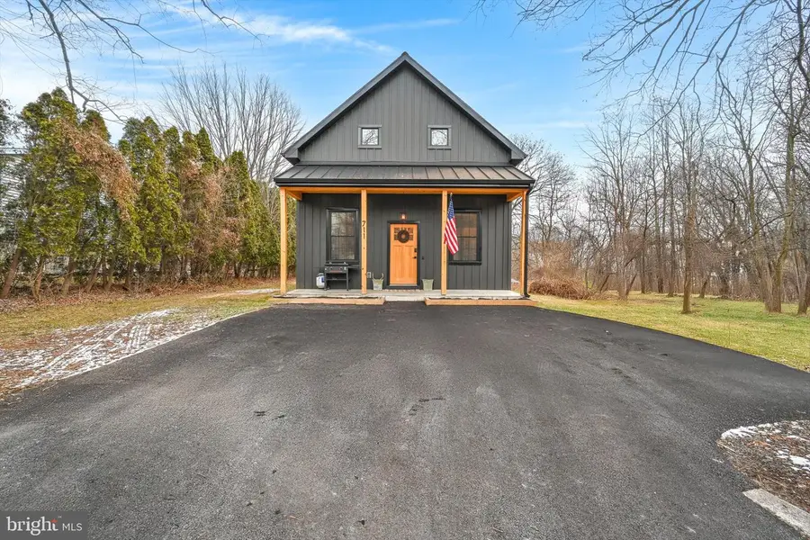 711 Grove Ave, Mohnton, PA 19540 - Image #3