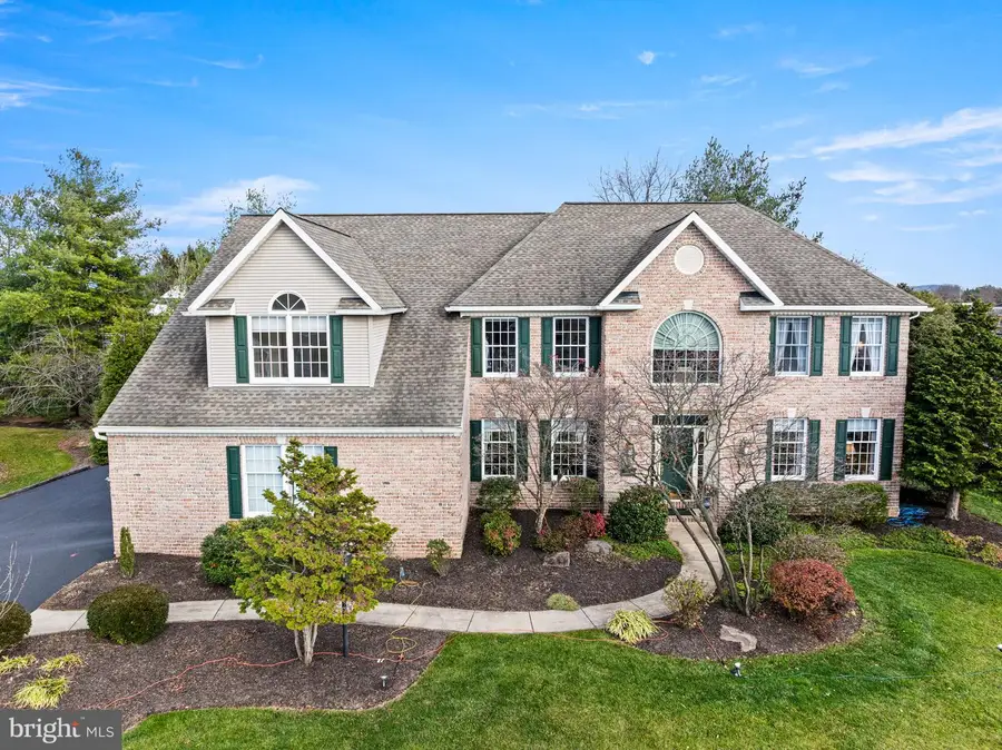 117 Coventry Ln, Reading, PA 19610 - Image #2