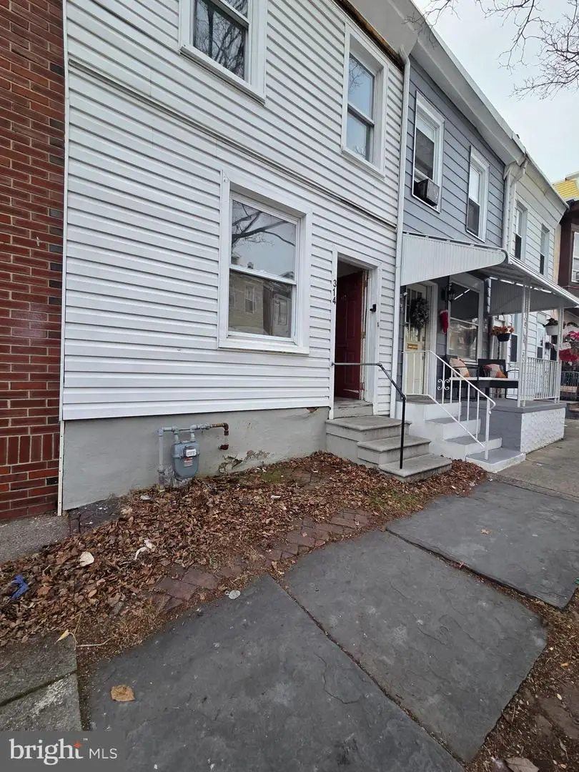 314 N 11th St, Reading, PA 19604 - Image #2