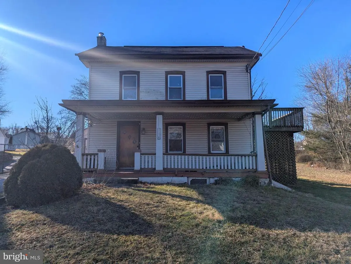 1154 E Main St, Douglassville, PA 19518 - Image #1