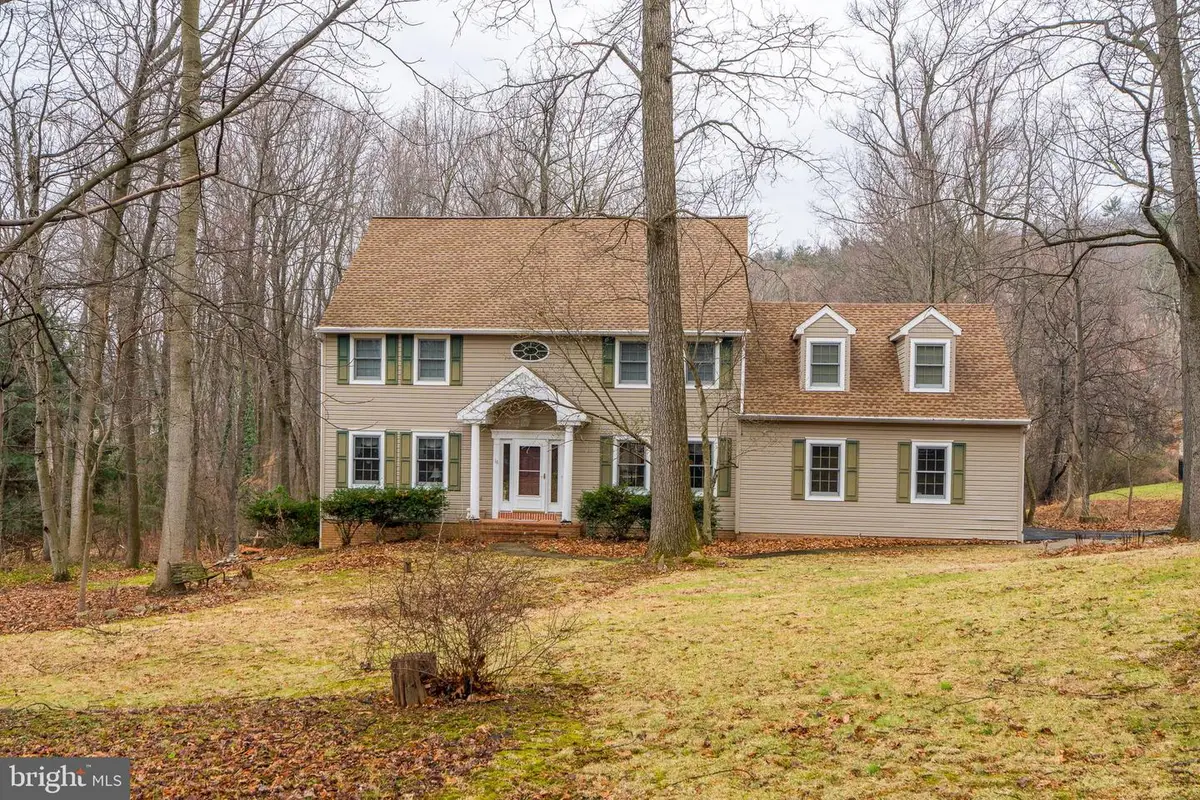 16 Wild Forest Dr, Wernersville, PA 19565 - #1