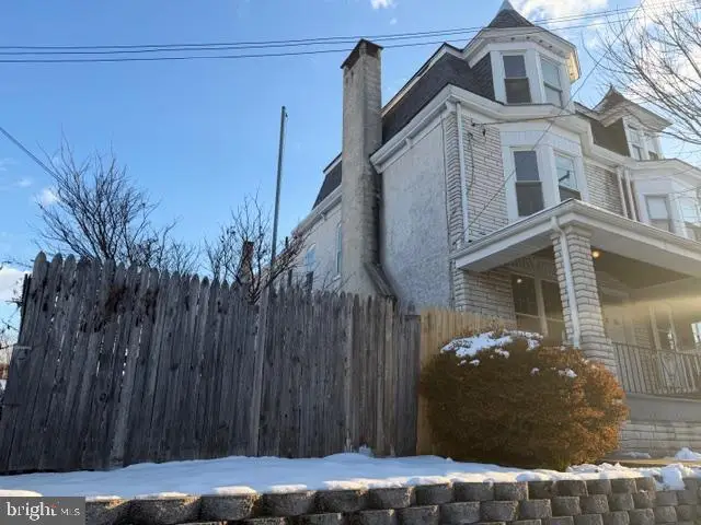 45 Carroll St, Reading, PA 19611 - Image #2