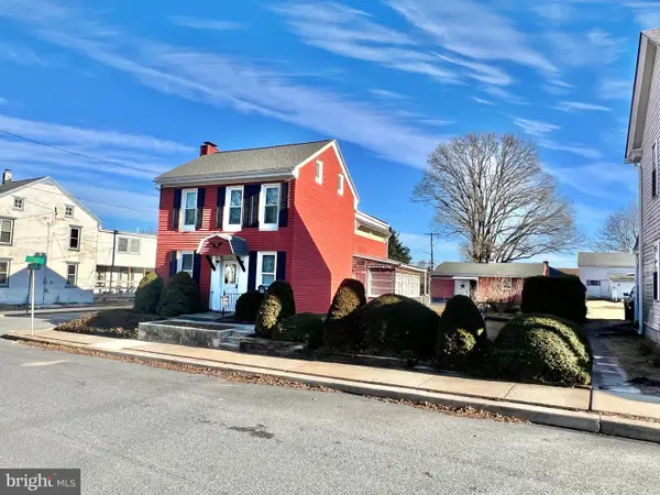 301 S Franklin St, FLEETWOOD, PA 19522