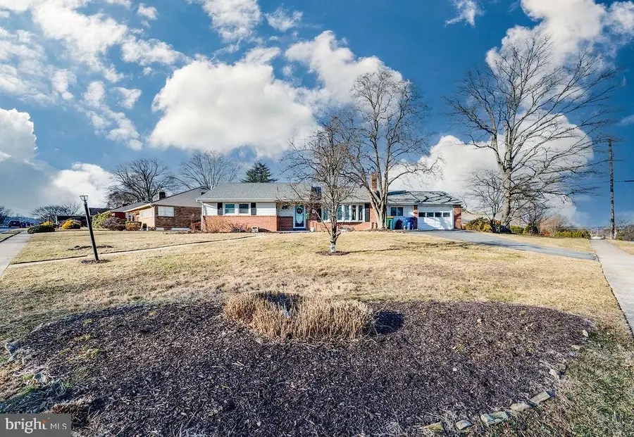 3107 Octagon Ave, Reading, PA 19608 - #2