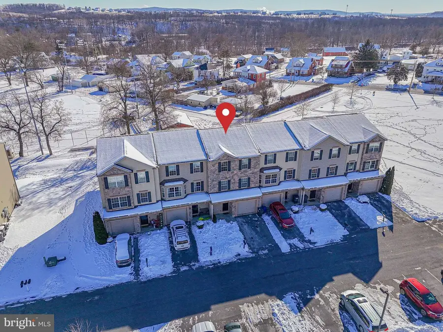 1014 Yarn Ct, Mohrsville, PA 19541 - #2