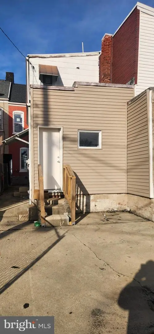 120 W Buttonwood St, Reading, PA 19601 - #2