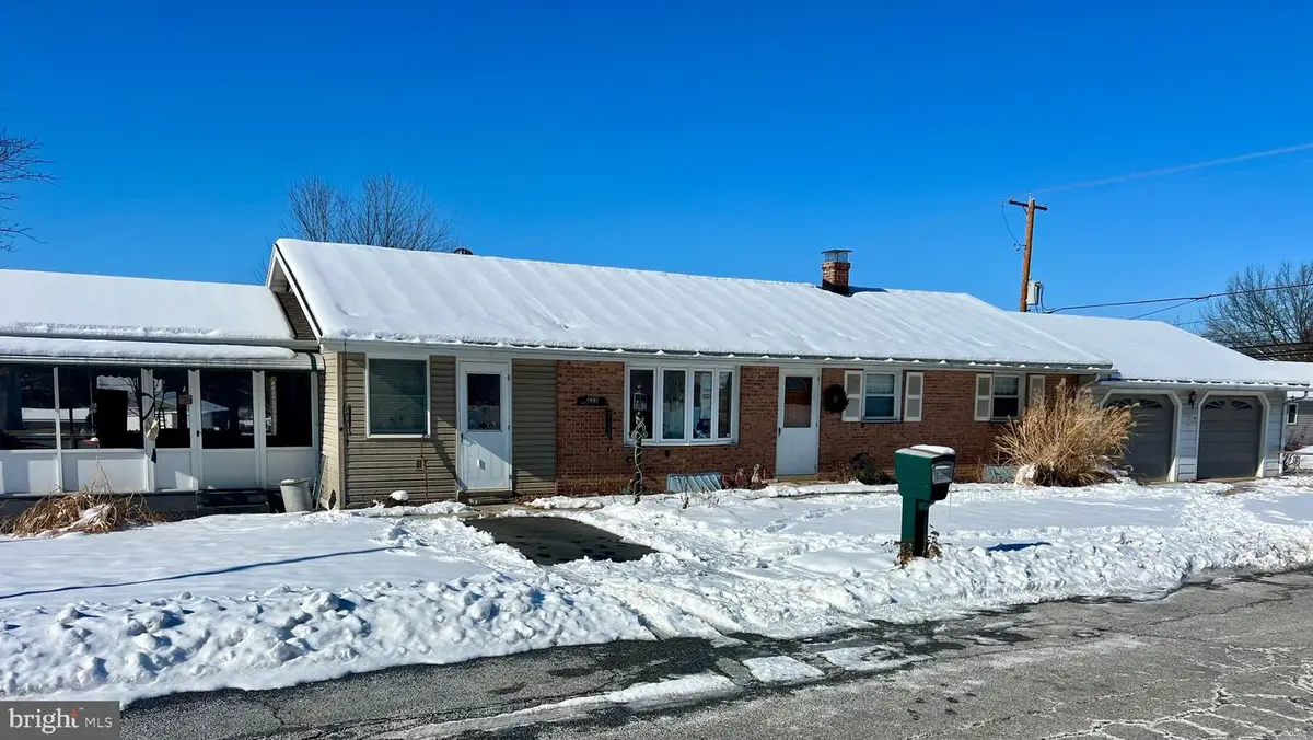 832 Fritz Ave, Reading, PA 19607 - #1