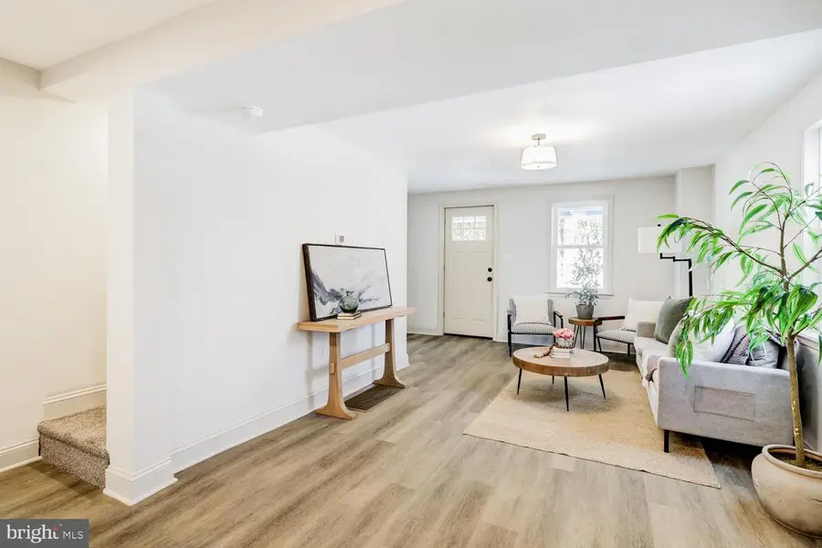 2306 Elizabeth Ave, Temple, PA 19560 - #3